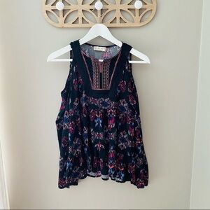 Altar'd State Cold Shoulder Top Sz Small